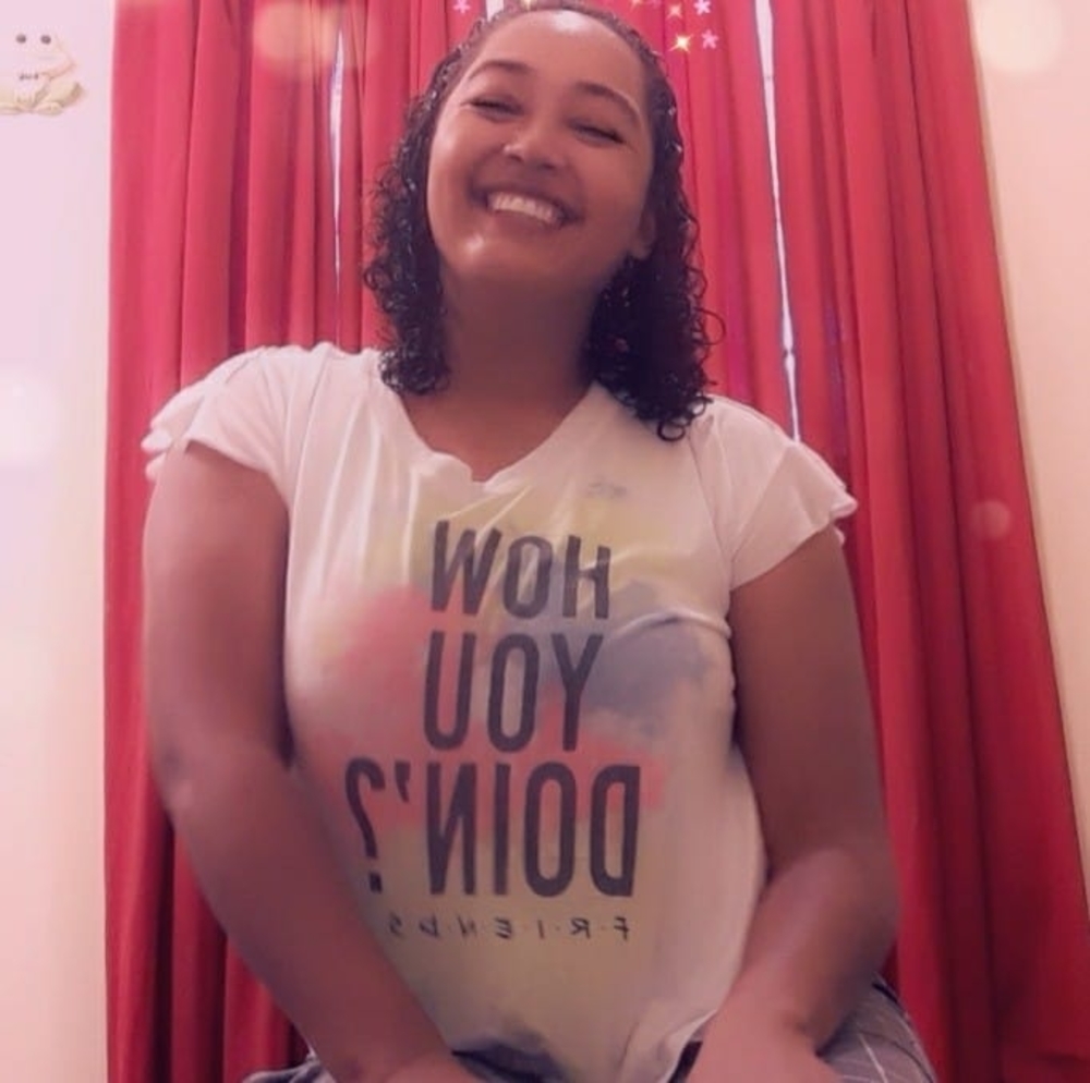 Meet your Posher, Kayla